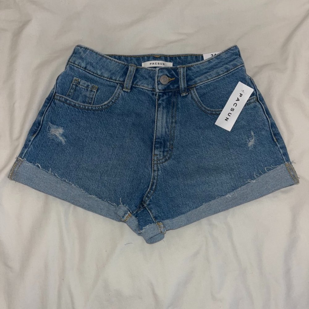 Pacsun Mom Short